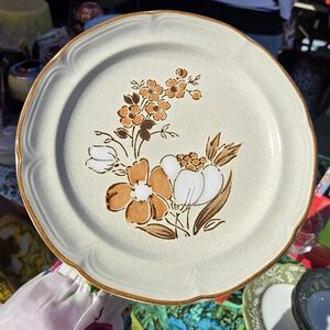 Vintage Floral Stoneware Dinner Plates with Brown & Cream Floral Motif (Pair)